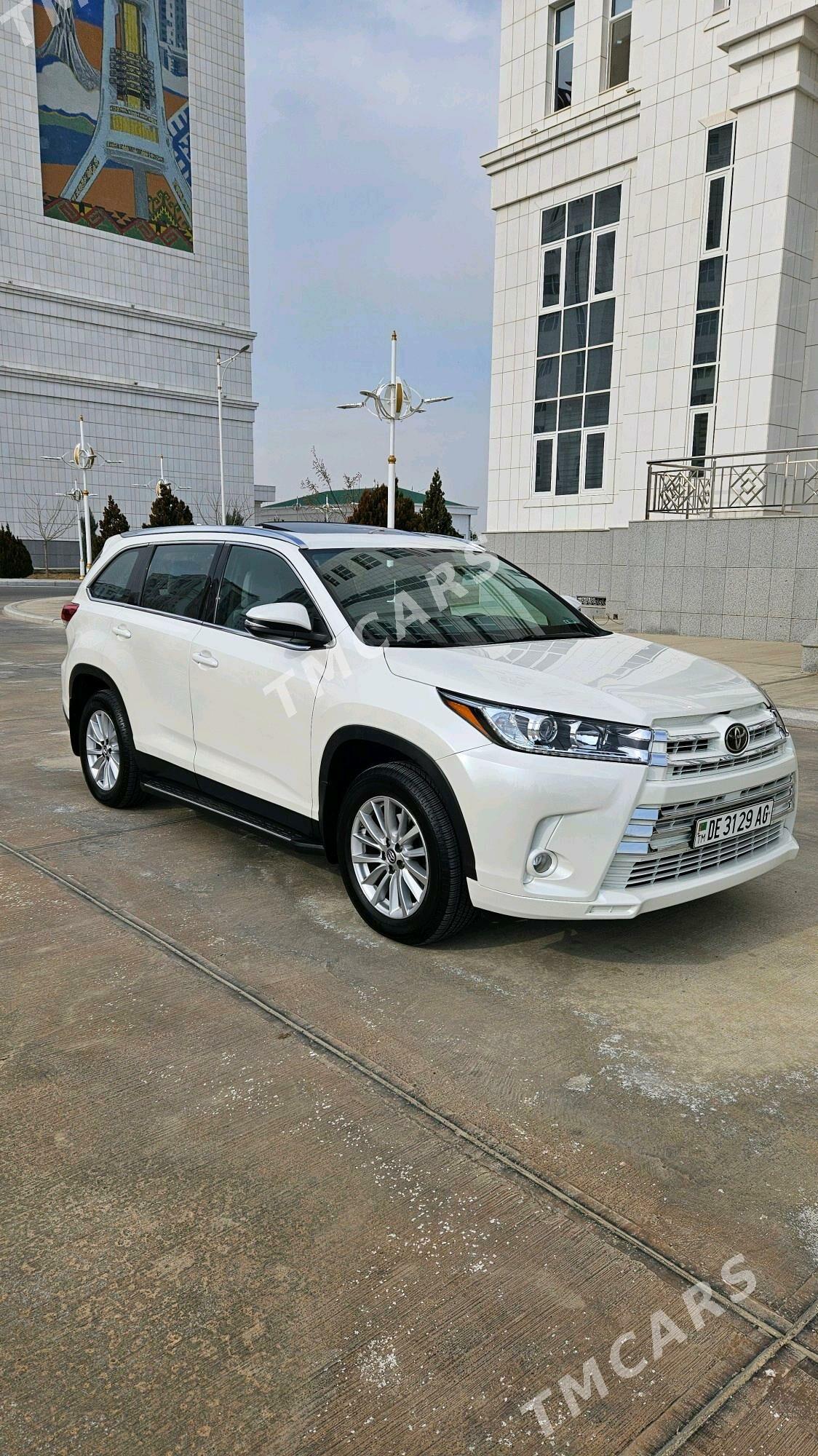 Toyota Highlander 2019 - 500 000 TMT - Ашхабад - img 8