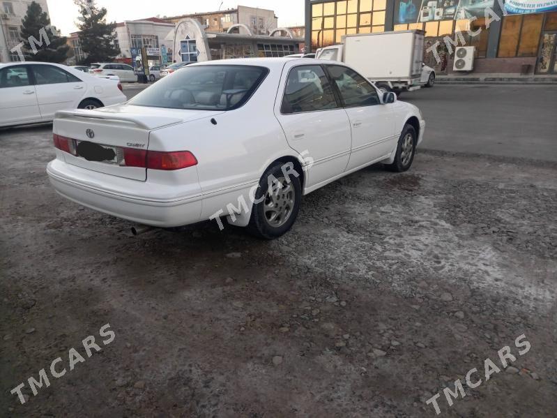 Toyota Camry 2000 - 104 000 TMT - Baýramaly - img 2