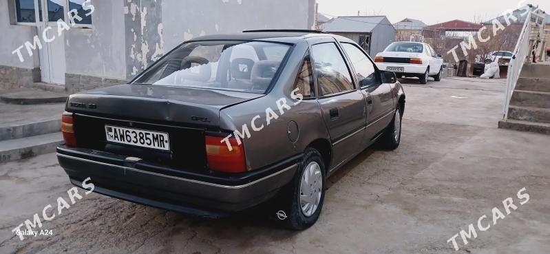 Opel Vectra 1991 - 23 000 TMT - Mary - img 2