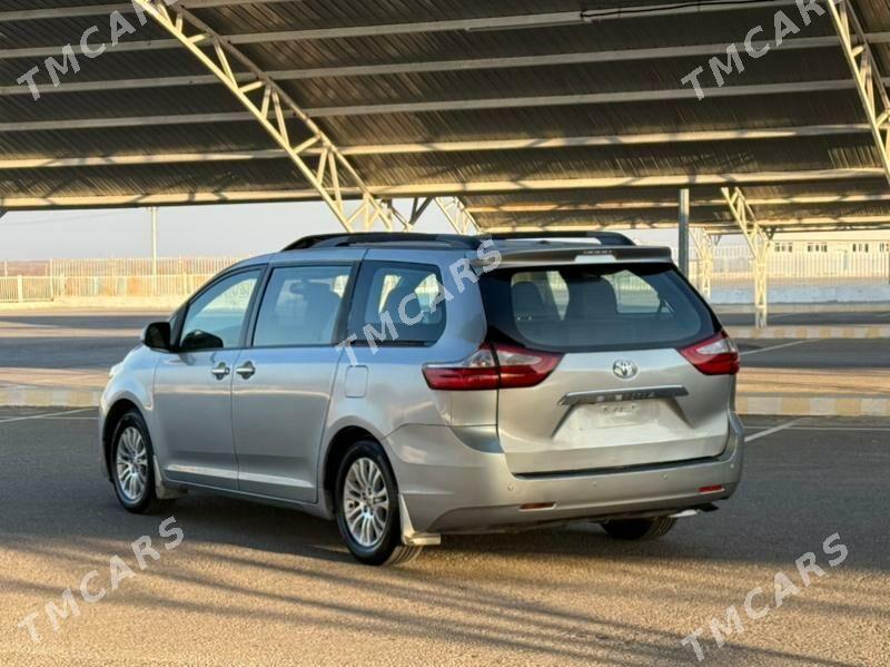 Toyota Sienna 2016 - 375 000 TMT - Aşgabat - img 5