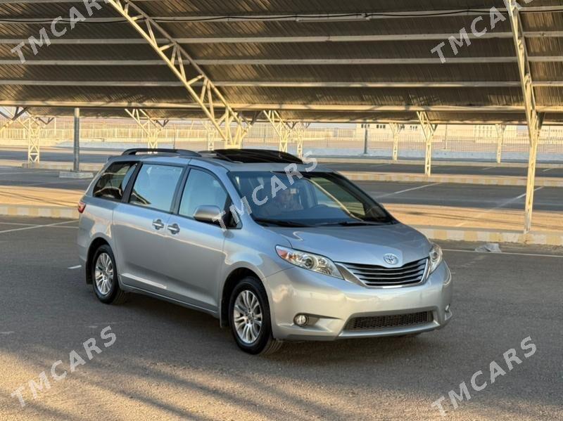 Toyota Sienna 2016 - 375 000 TMT - Aşgabat - img 8