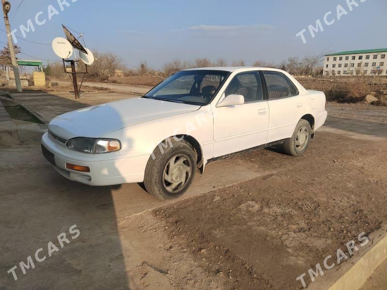 Toyota Camry 1995 - 50 000 TMT - Керки - img 2