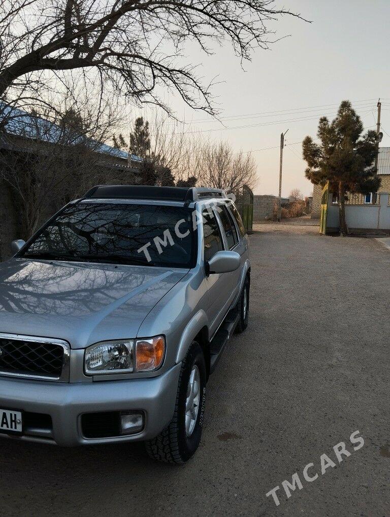 Nissan Pathfinder 2003 - 125 000 TMT - Бабадайхан - img 3