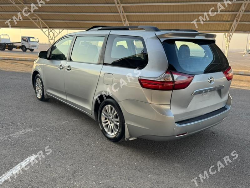 Toyota Sienna 2016 - 385 000 TMT - Aşgabat - img 2