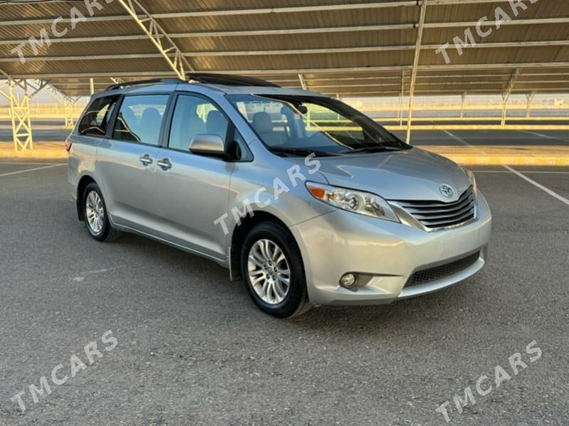 Toyota Sienna 2016 - 385 000 TMT - Aşgabat - img 5