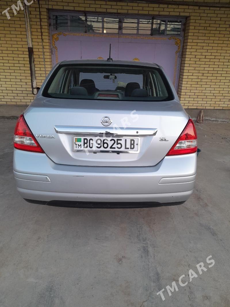 Nissan Versa 2010 - 125 000 TMT - Дарганата - img 5