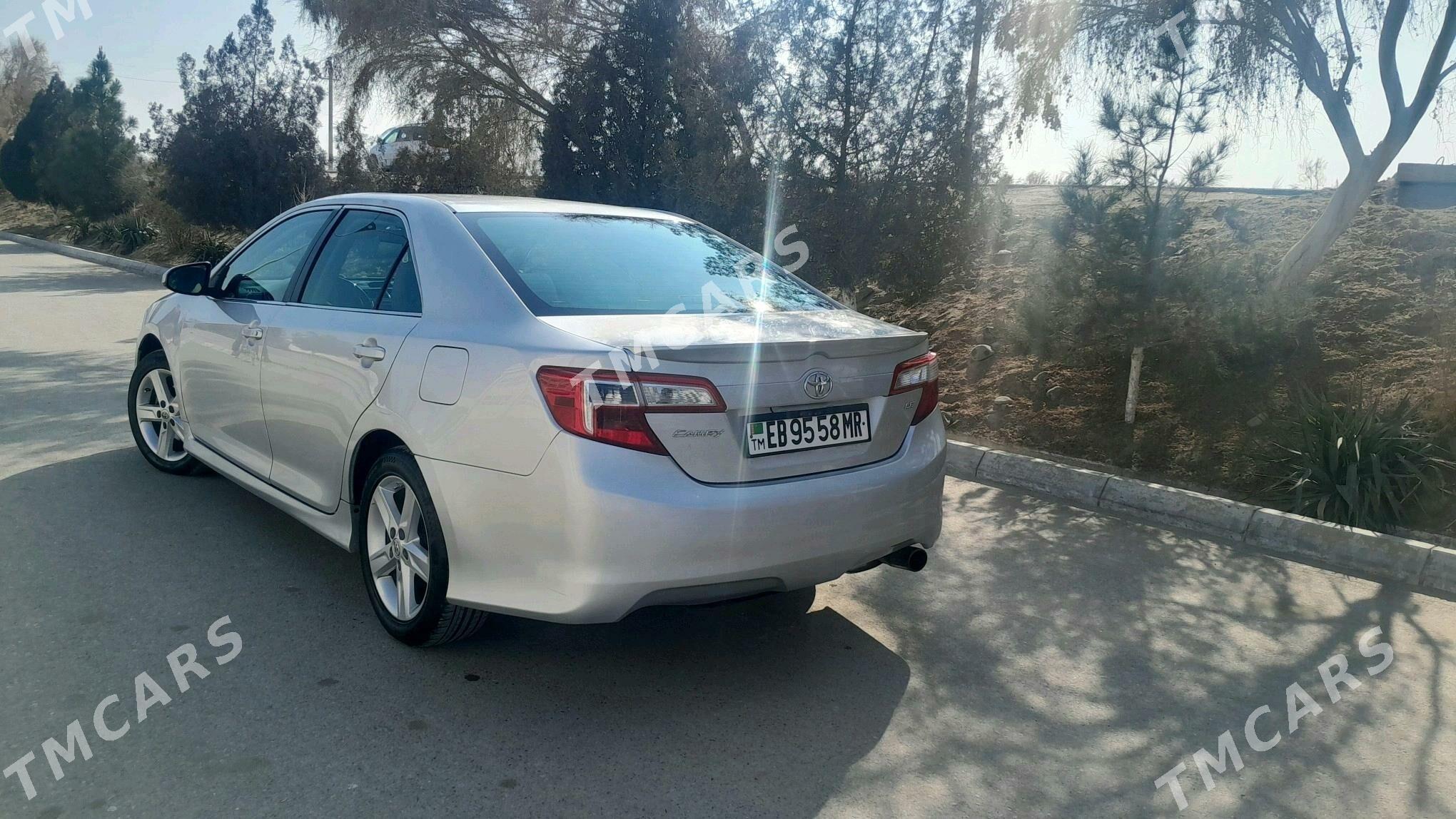 Toyota Camry 2013 - 190 000 TMT - Ýolöten - img 2