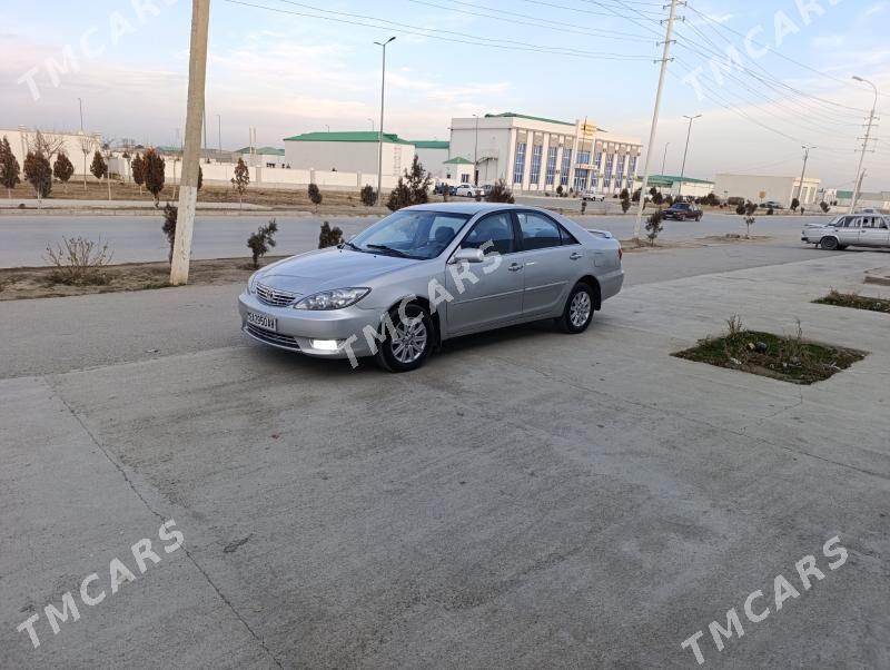 Toyota Camry 2002 - 120 000 TMT - Бахарден - img 4