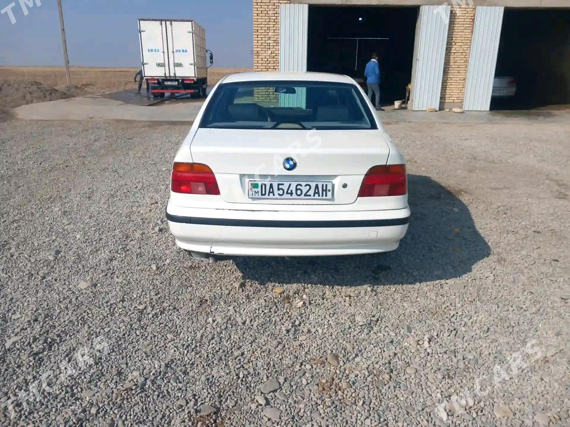 BMW 528 1997 - 75 000 TMT - Tejen - img 3