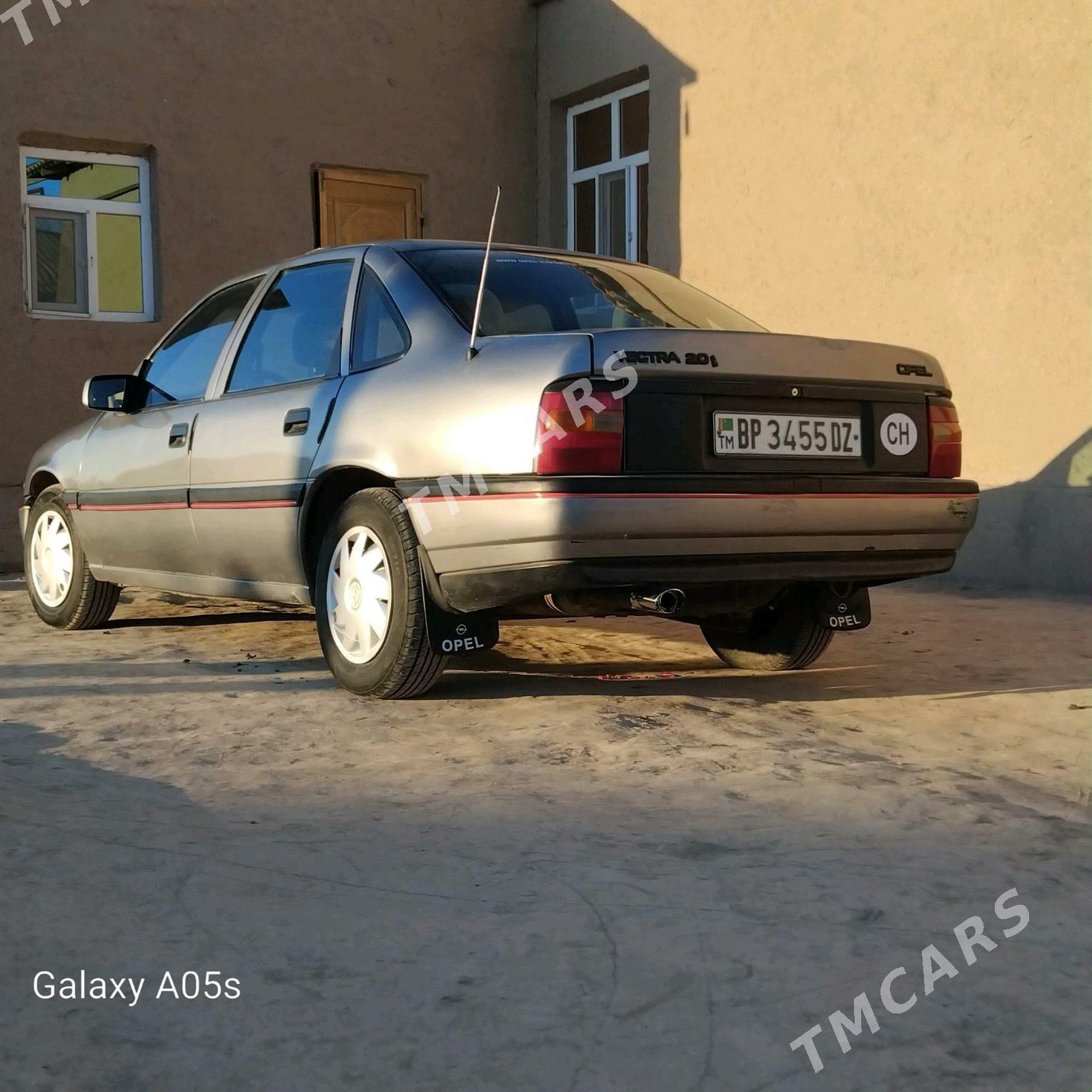 Opel Vectra 1992 - 39 000 TMT - Gubadag - img 2