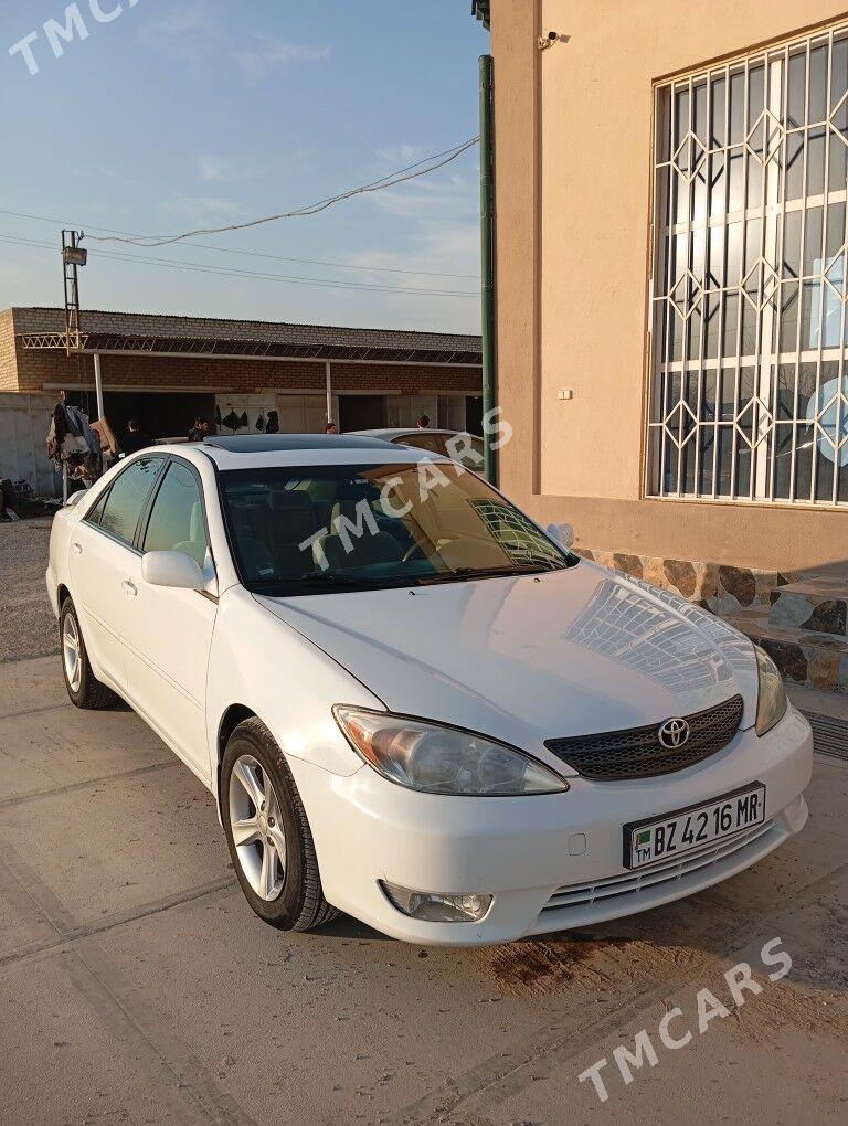 Toyota Camry 2004 - 140 000 TMT - Мары - img 2