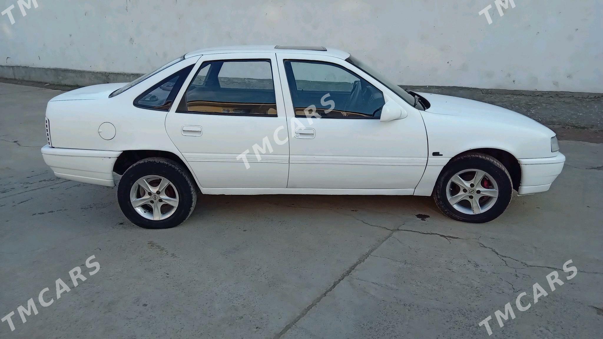 Opel Vectra 1990 - 26 000 TMT - Керки - img 2