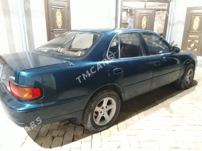 Toyota Camry 1994 - 90 000 TMT - Ёлётен - img 3