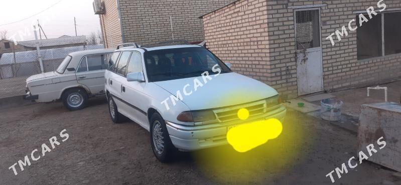 Opel Astra 1993 - 15 000 TMT - Мары - img 7