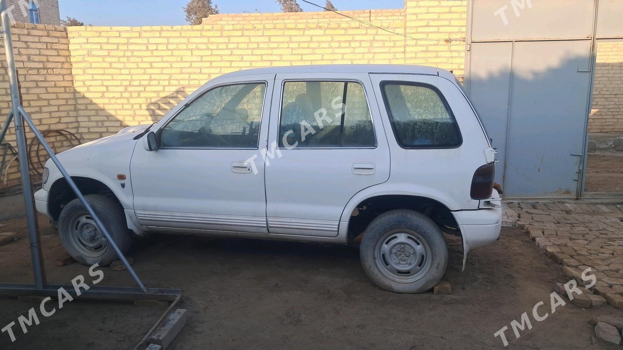 Kia Sportage 1997 - 40 000 TMT - Дянев - img 3