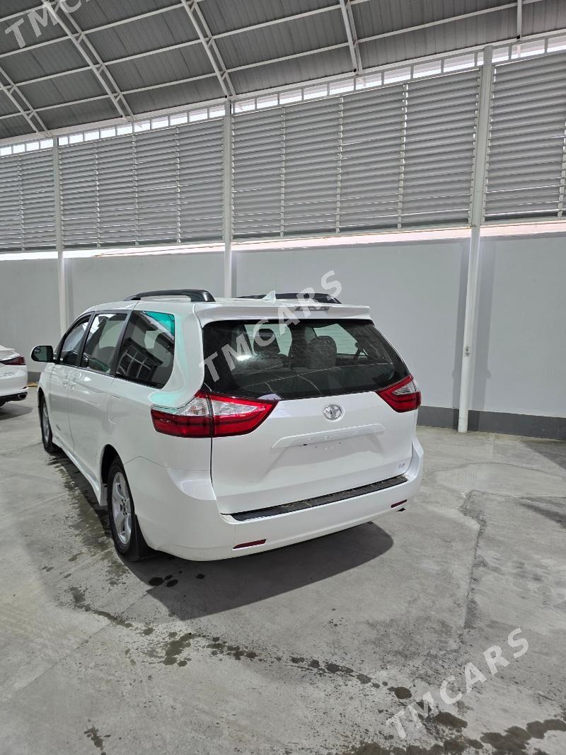 Toyota Sienna 2019 - 401 000 TMT - Aşgabat - img 3