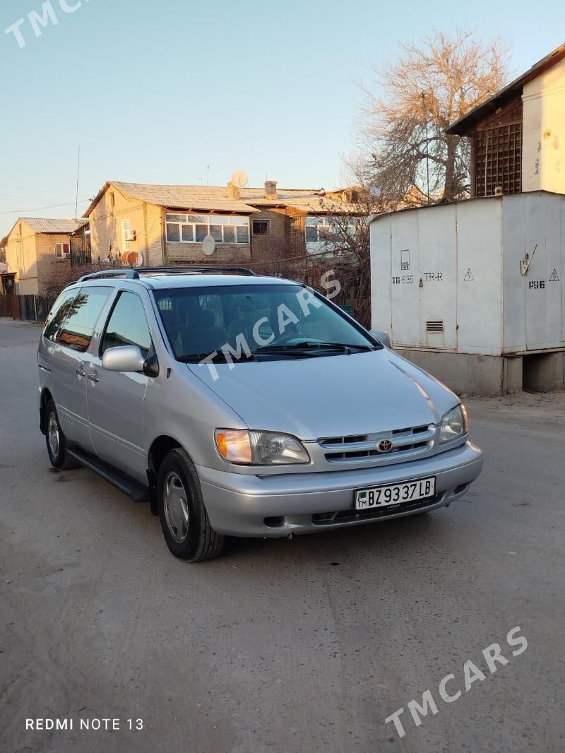 Toyota Sienna 2000 - 135 000 TMT - Туркменабат - img 2