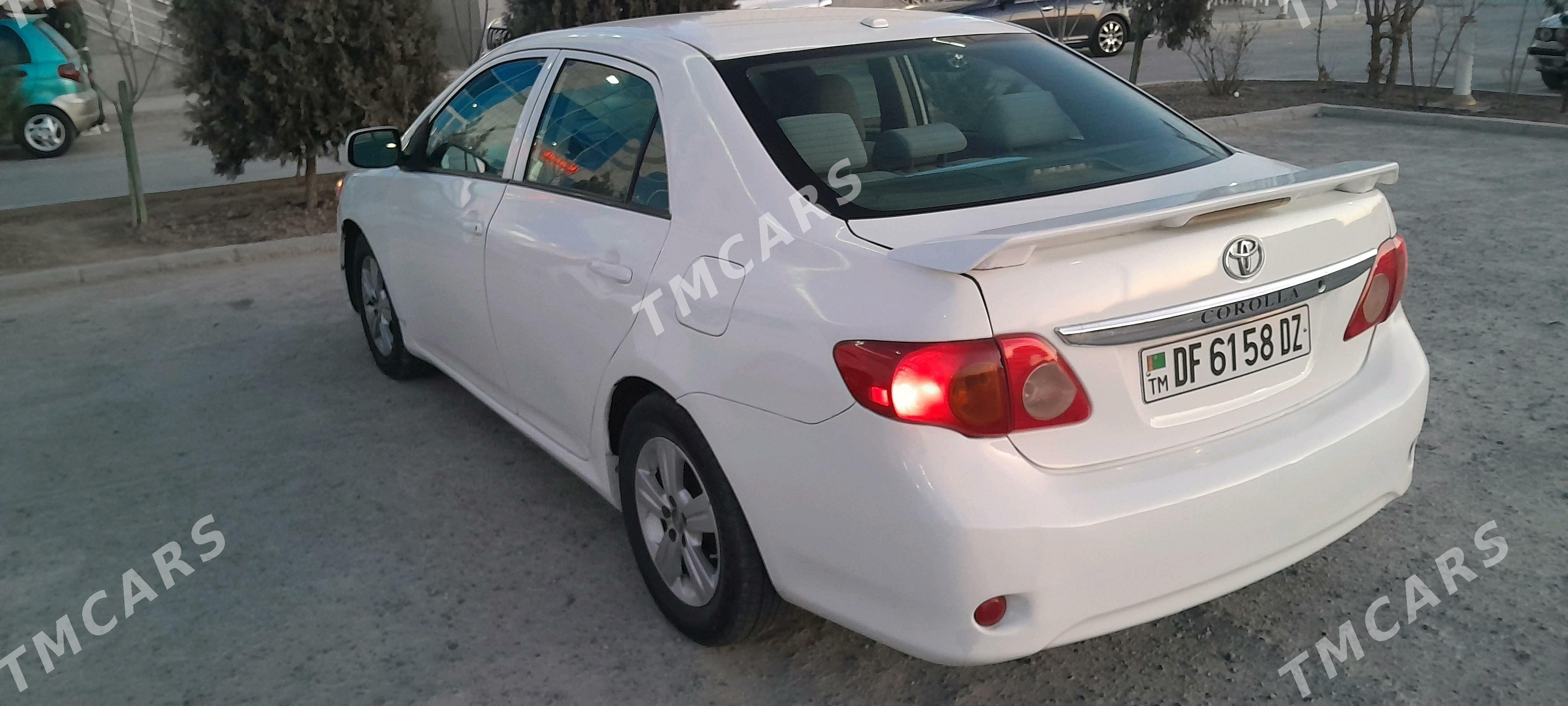 Toyota Corolla 2010 - 118 000 TMT - Дашогуз - img 3