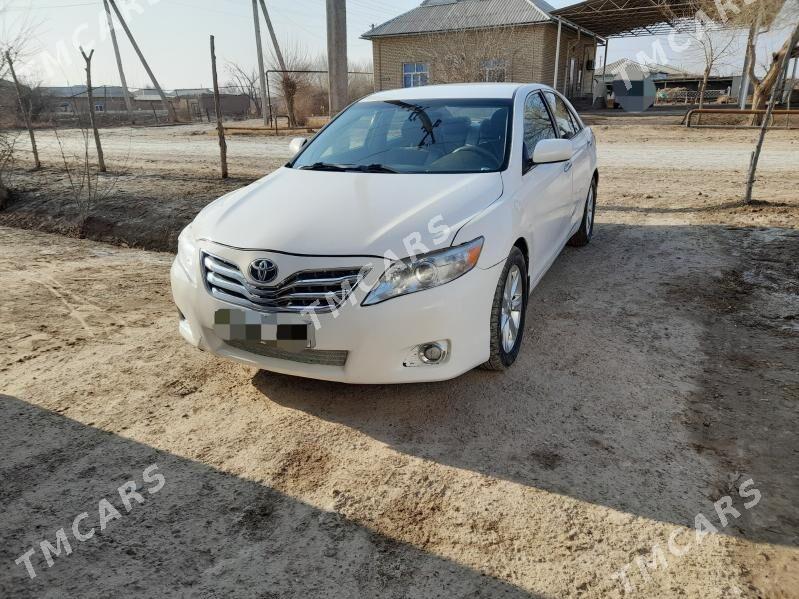 Toyota Camry 2010 - 130 000 TMT - Tejen - img 3