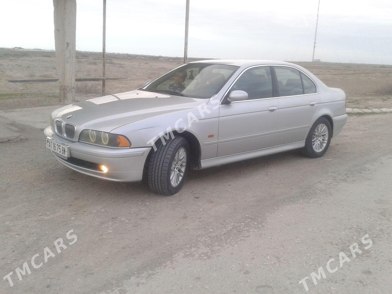 BMW E39 2000 - 86 000 TMT - Эсенгулы - img 6