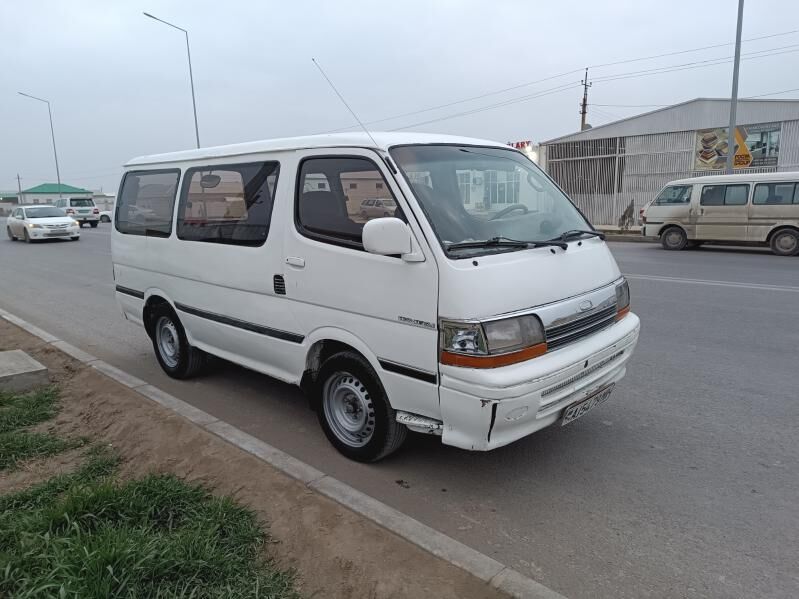 Toyota Hiace 1989 - 38 000 TMT - Mary - img 4