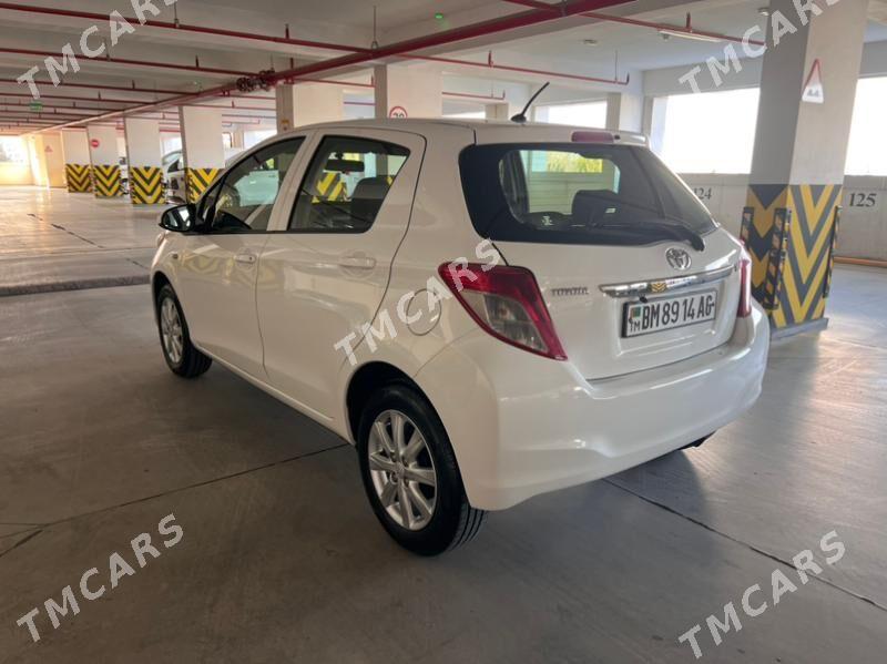 Toyota Yaris 2013 - 138 000 TMT - Ашхабад - img 5