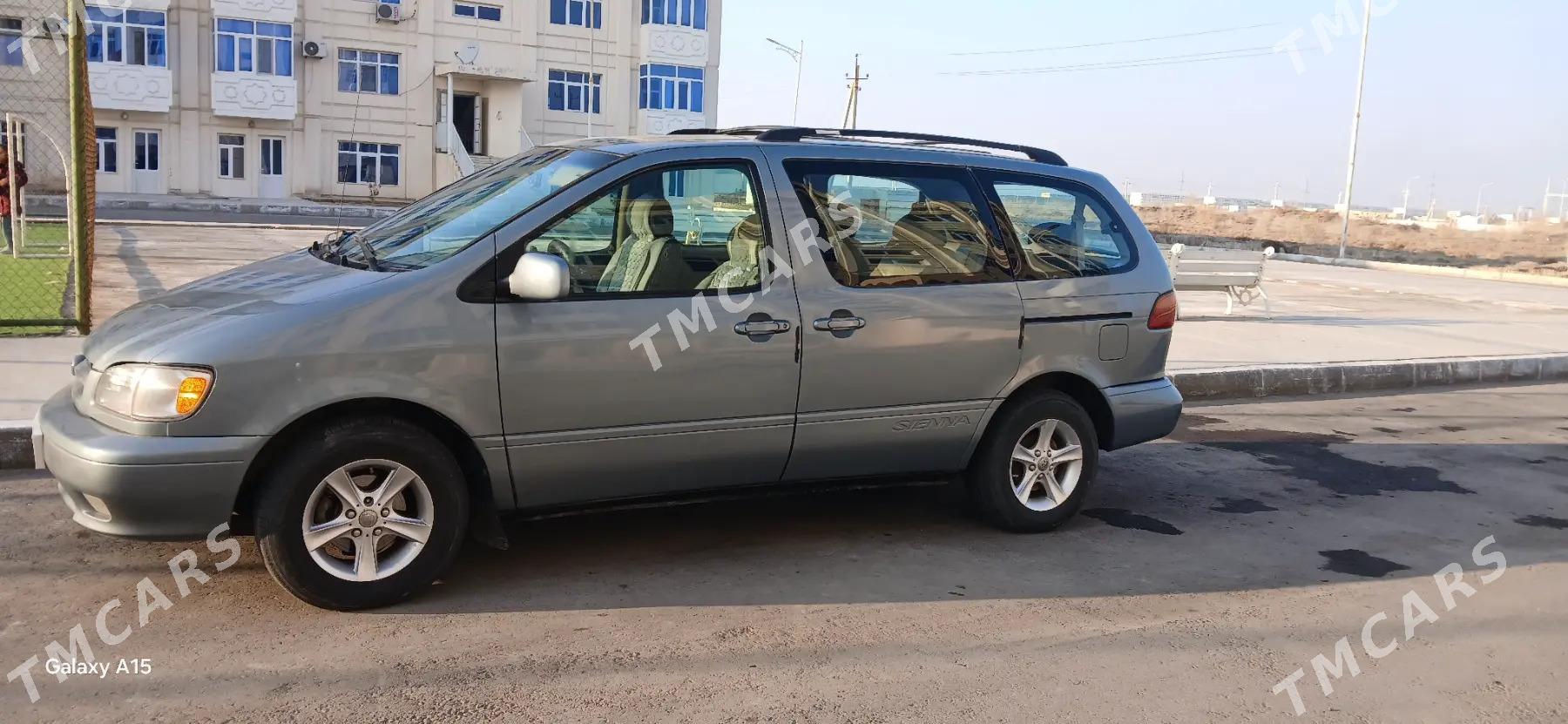 Toyota Sienna 2000 - 150 000 TMT - Дянев - img 4