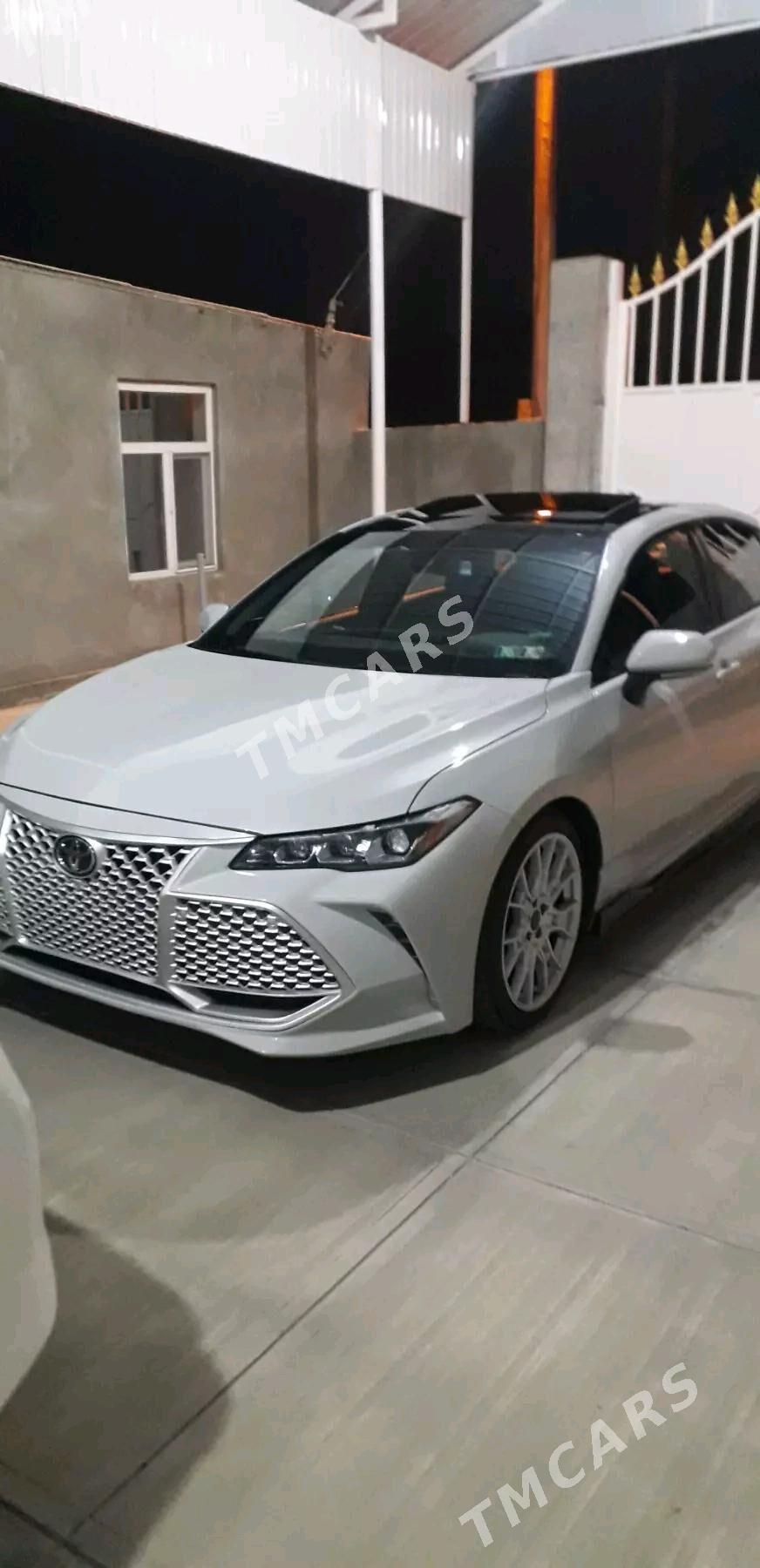 Toyota Avalon 2021 - 490 000 TMT - Büzmeýin GRES - img 5