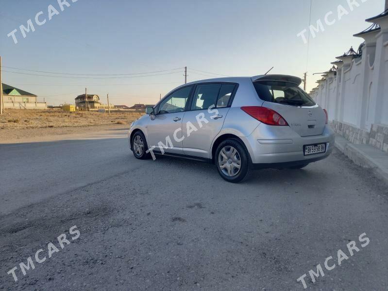 Nissan Versa 2010 - 100 000 TMT - Балканабат - img 3