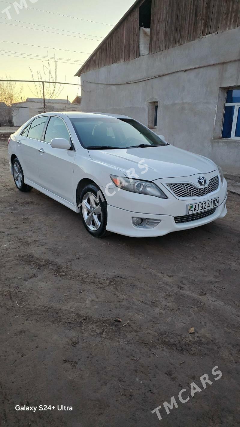 Toyota Camry 2011 - 215 000 TMT - Köneürgenç - img 5