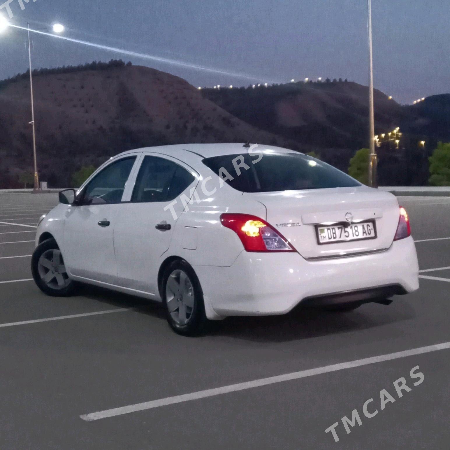 Nissan Versa 2017 - 130 000 TMT - Köşi - img 3