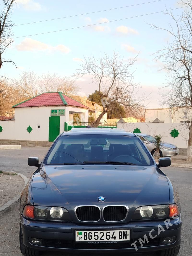 BMW 528 1998 - 92 000 TMT - Balkanabat - img 3