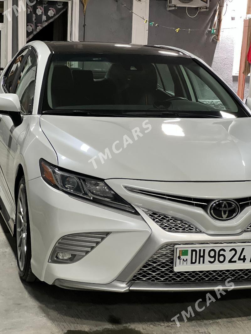 Toyota Camry 2021 - 430 000 TMT - Ашхабад - img 2