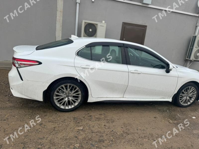 Toyota Camry 2019 - 316 800 TMT - Мары - img 3