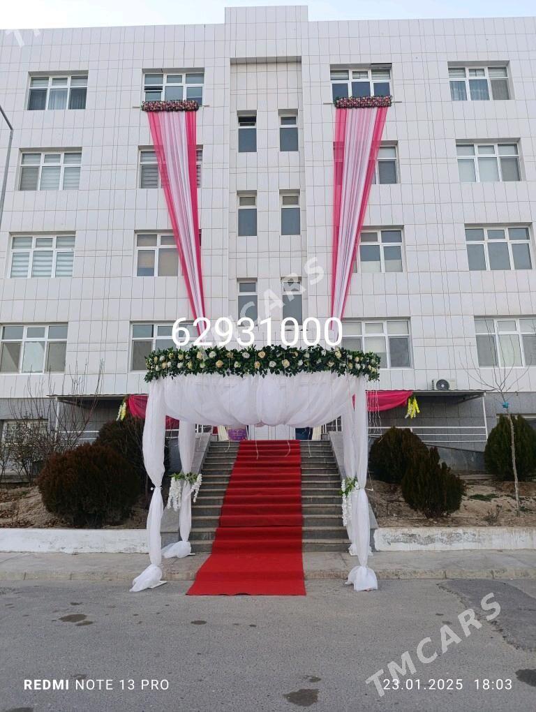 Toy Bezegleri Hyzmatla Palatga - Aşgabat - img 1
