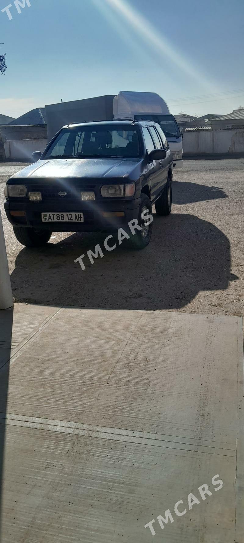 Nissan Pathfinder 1997 - 53 000 TMT - Серахс - img 2