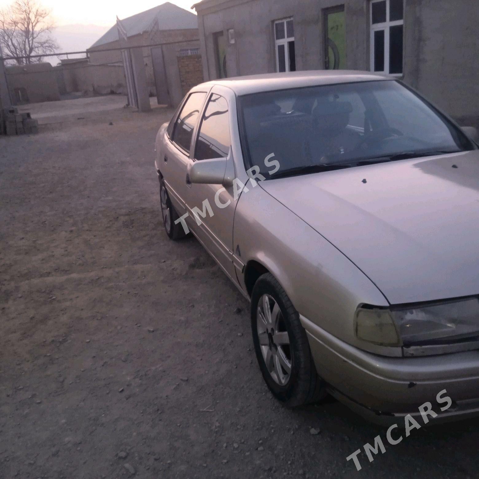 Opel Vectra 1992 - 27 000 TMT - Bäherden - img 6