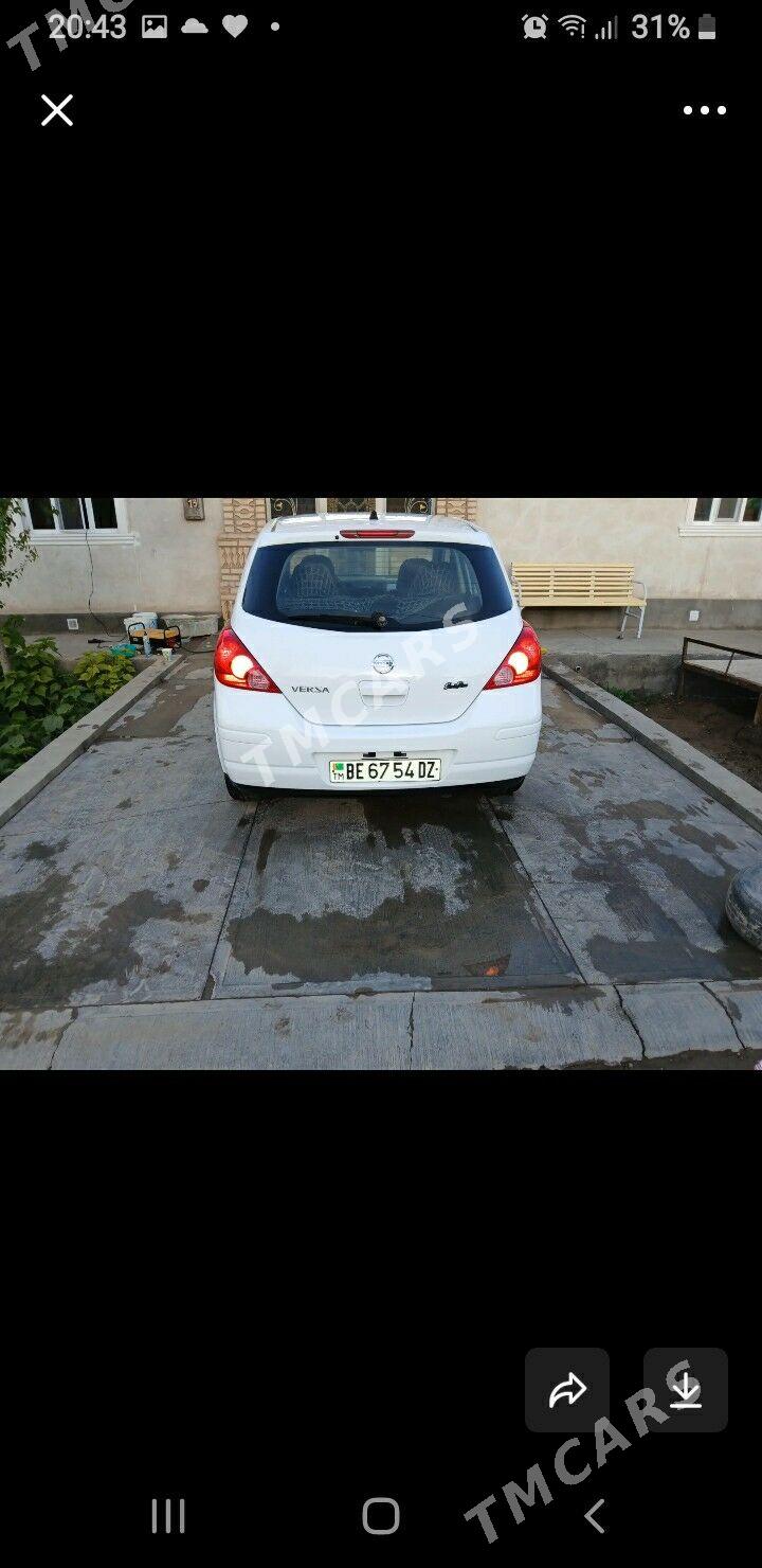 Nissan Versa 2010 - 100 000 TMT - Daşoguz - img 2