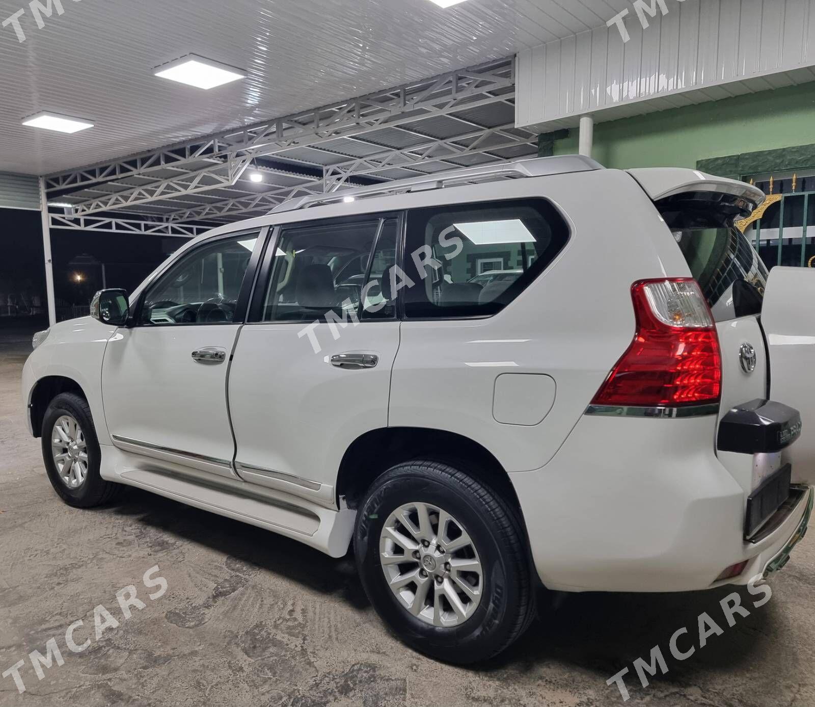 Toyota Land Cruiser Prado 2011 - 400 000 TMT - Ашхабад - img 5