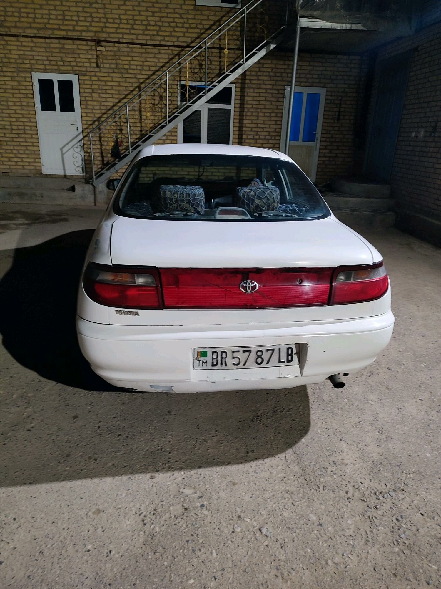 Toyota Carina 1992 - 36 000 TMT - Чарджоу - img 5