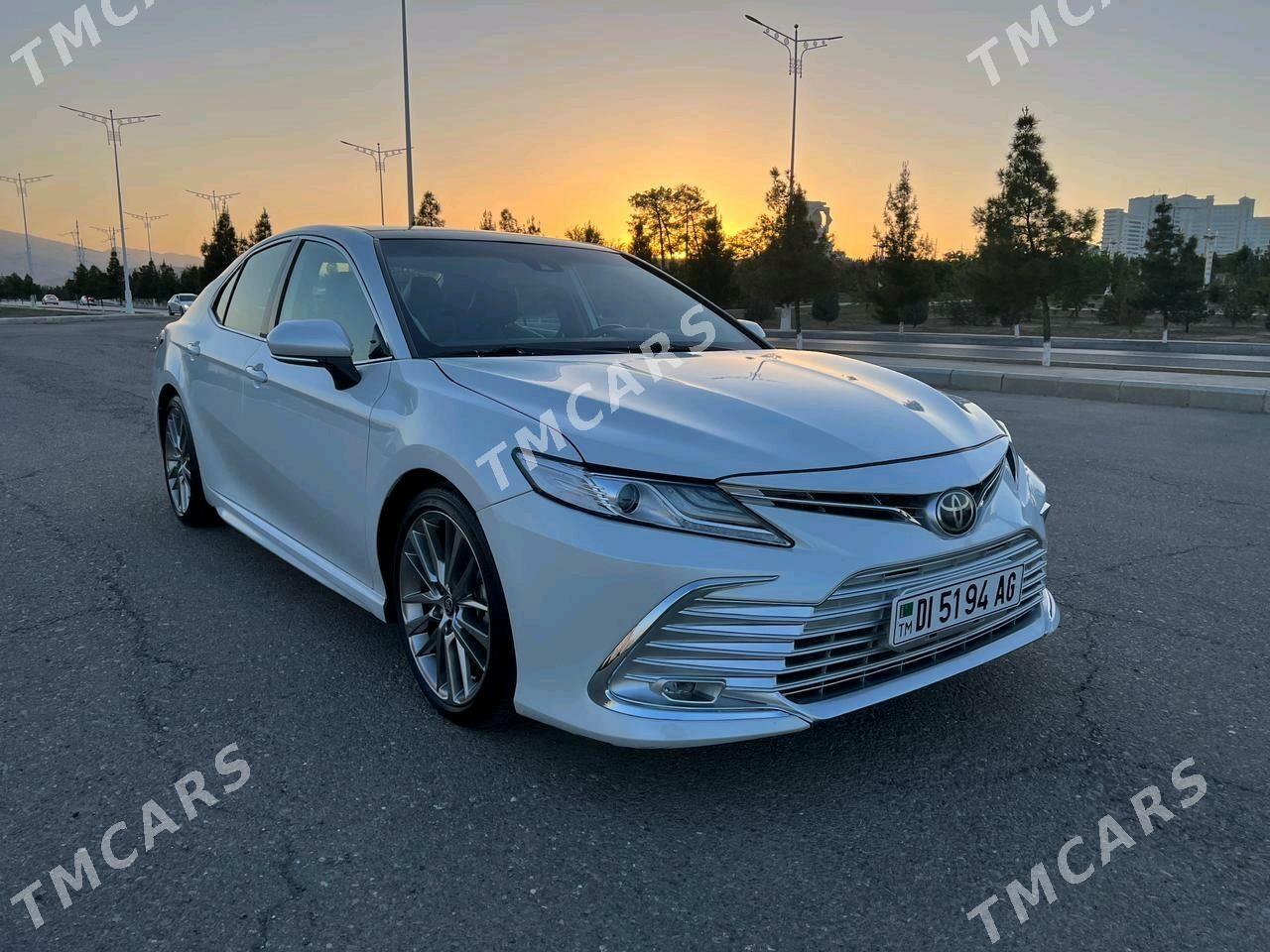 Toyota Camry 2020 - 395 000 TMT - Мары - img 4