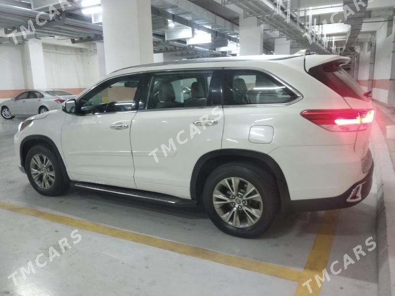 Toyota Highlander 2017 - 370 000 TMT - Ашхабад - img 8