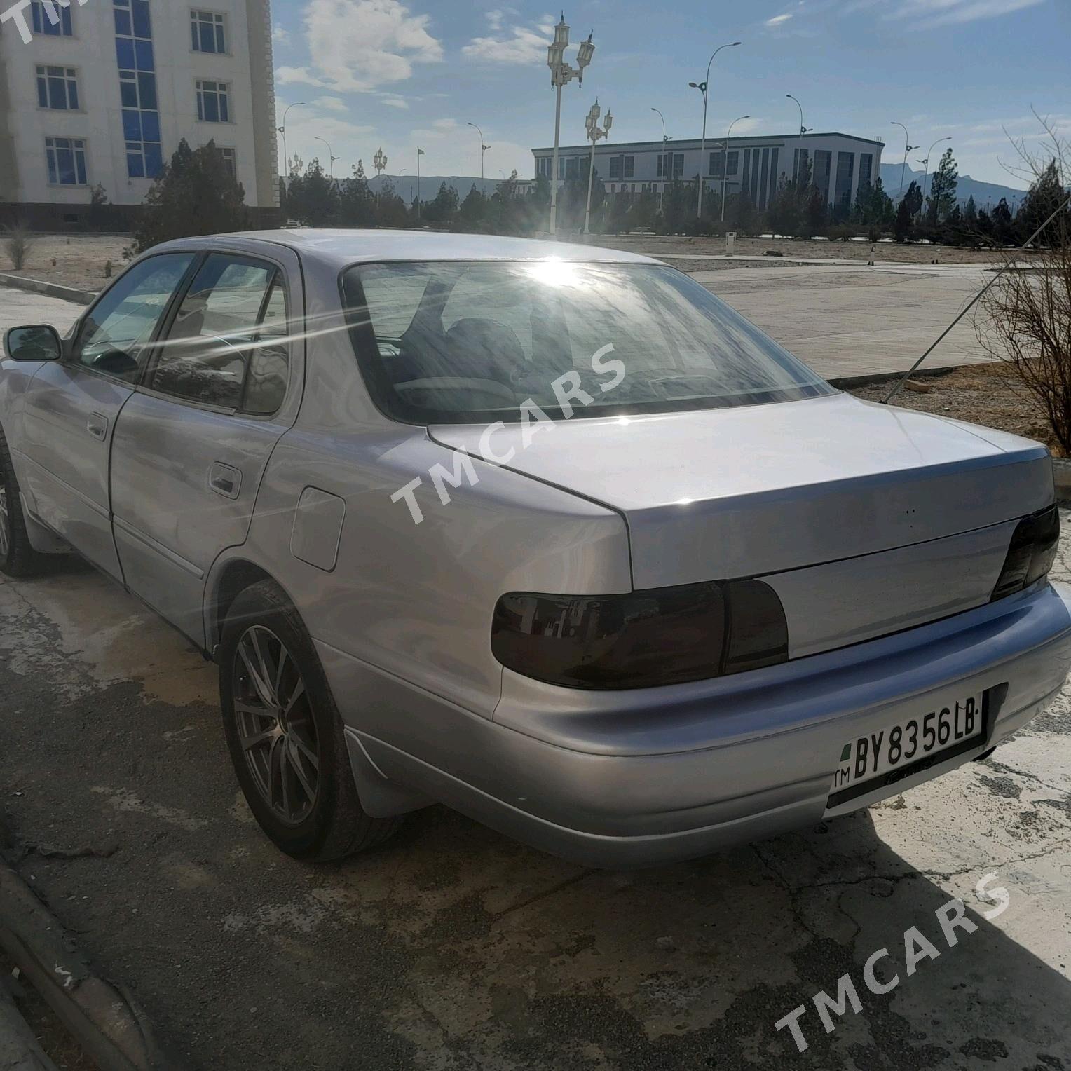 Toyota Camry 1995 - 70 000 TMT - Койтендаг - img 3