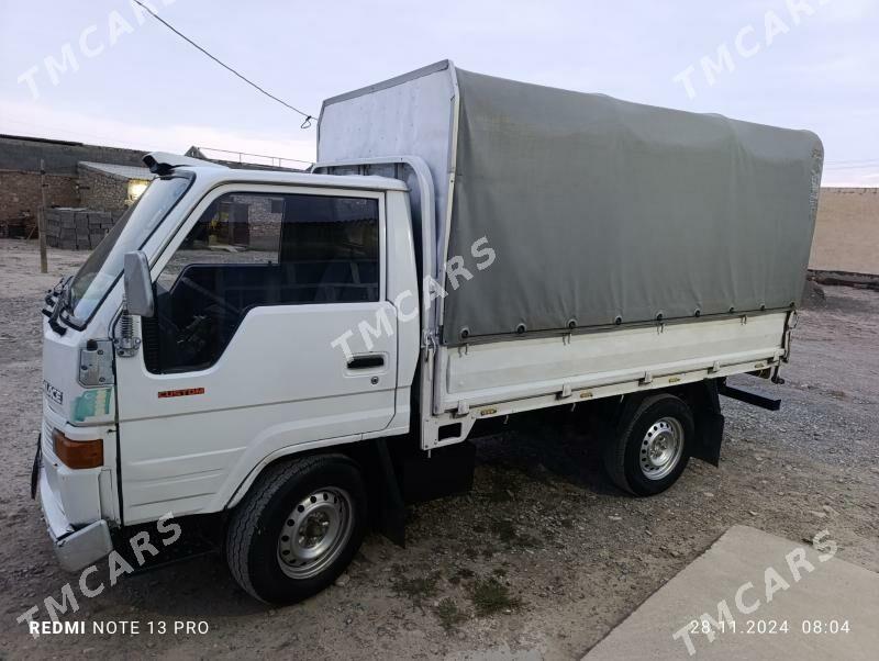 Toyota Hiace 1990 - 100 000 TMT - Балканабат - img 3