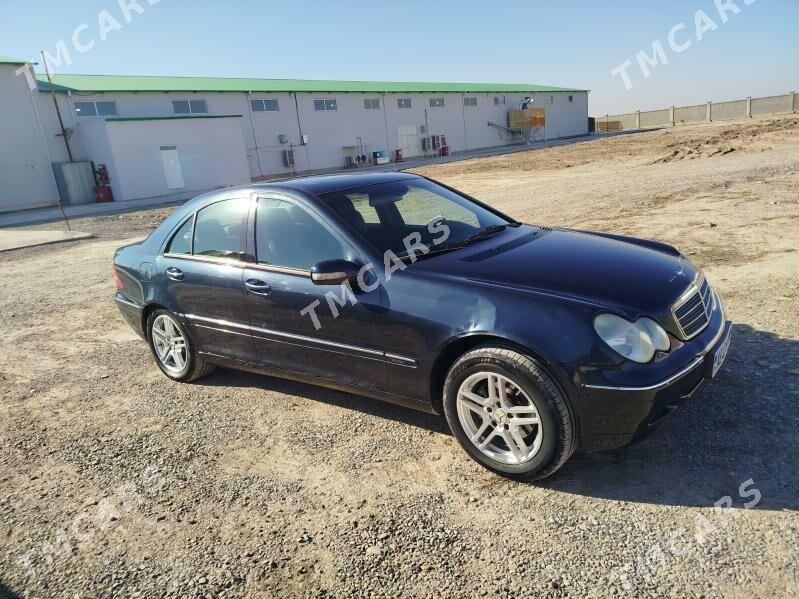 Mercedes-Benz C-Class 2000 - 90 000 TMT - Туркменабат - img 5