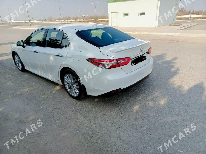 Toyota Camry 2019 - 285 000 TMT - Гёкдепе - img 3