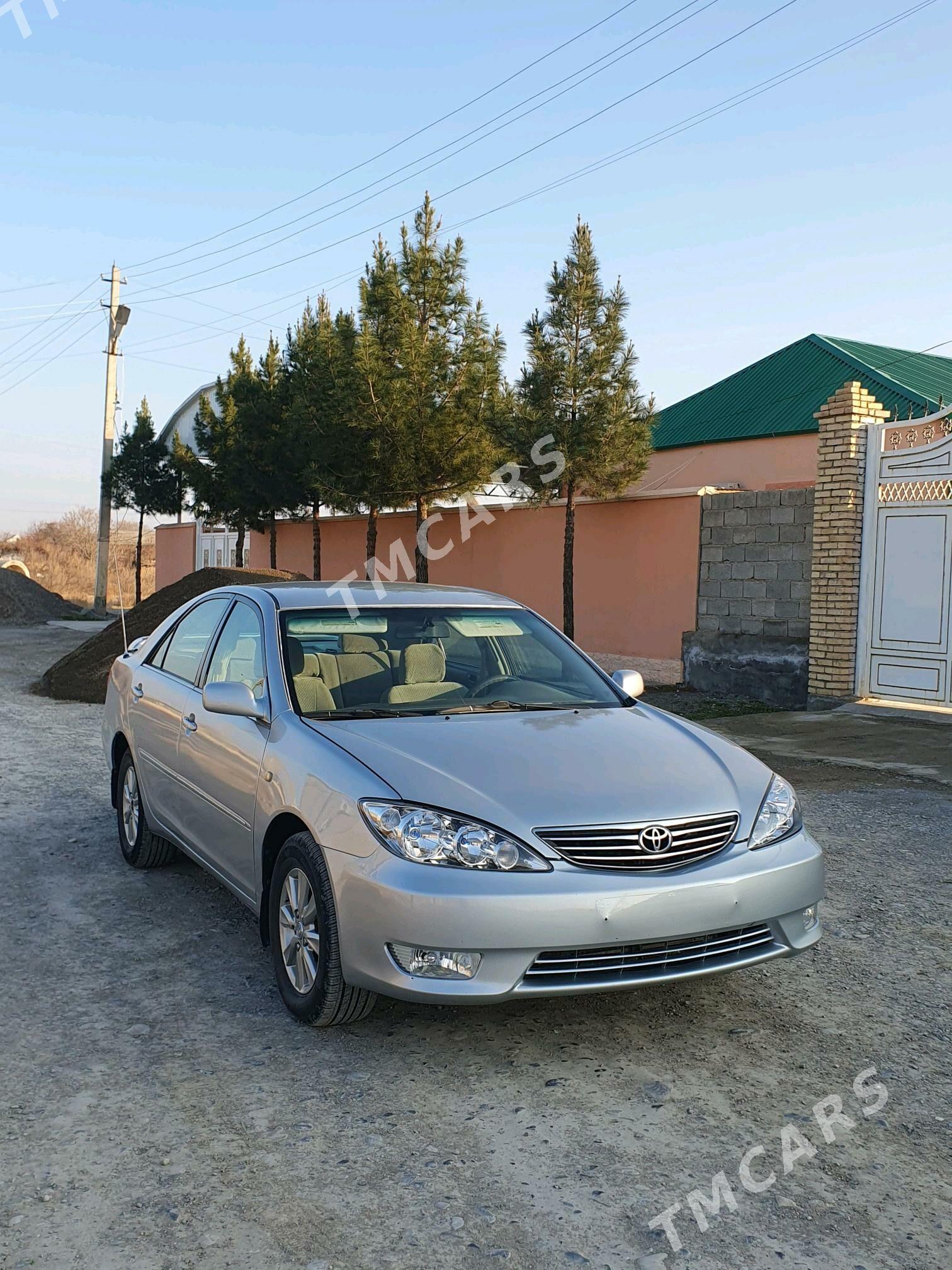 Toyota Camry 2004 - 125 000 TMT - Кака - img 3