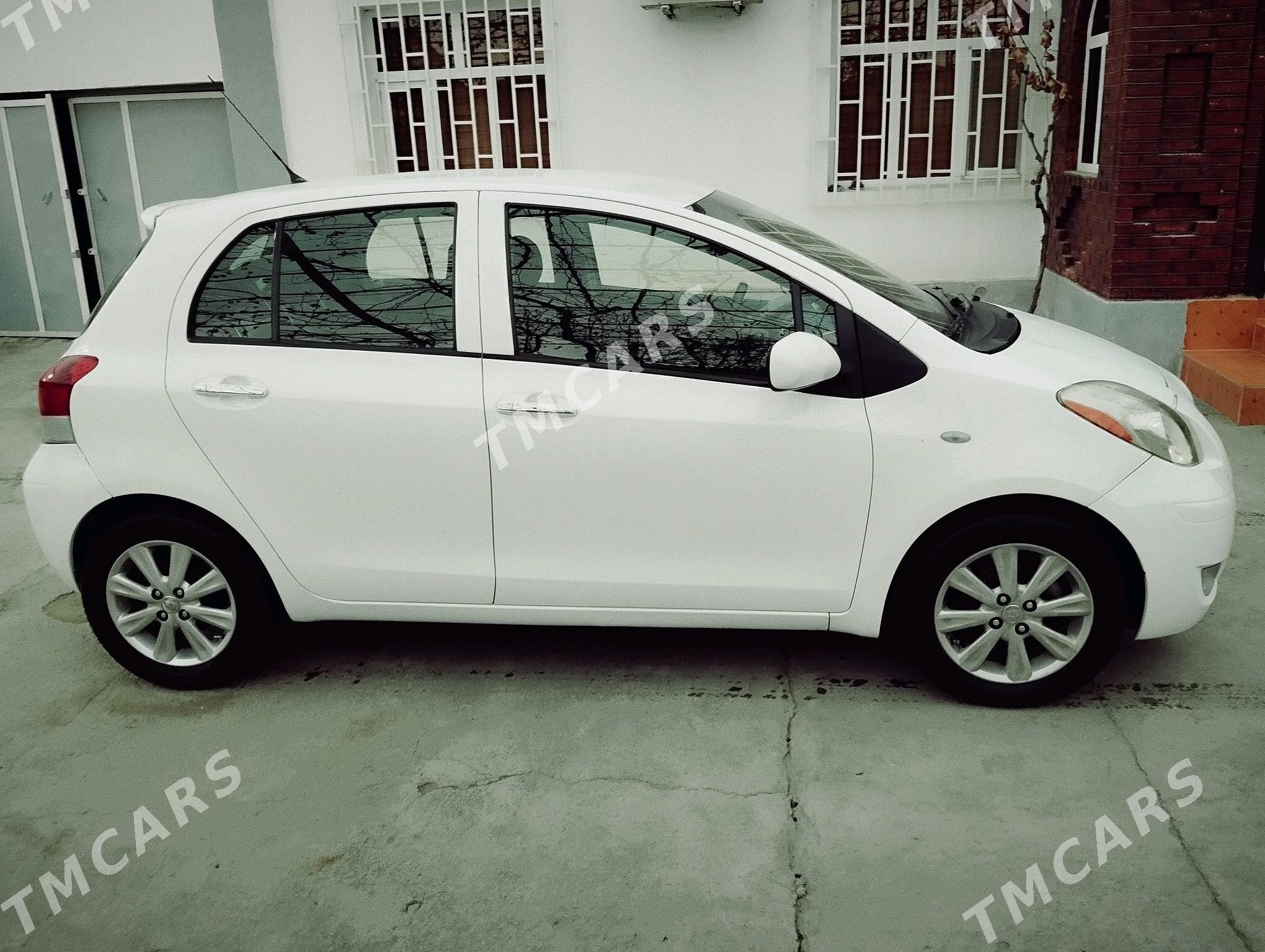 Toyota Yaris 2010 - 123 000 TMT - Багир - img 8