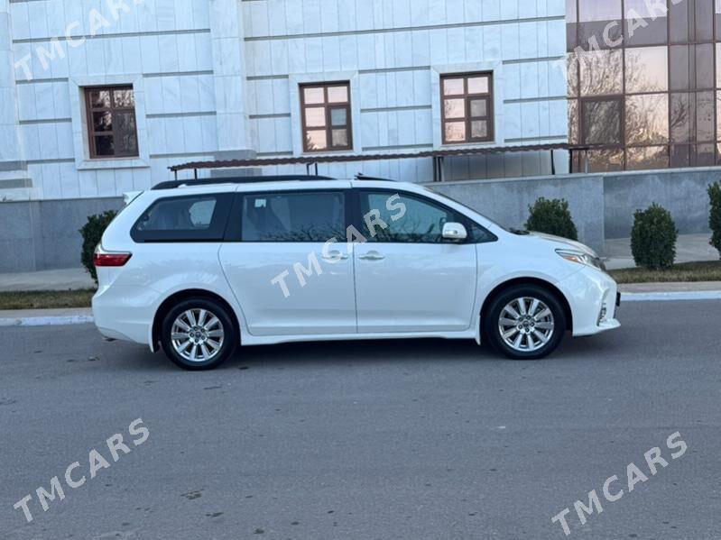 Toyota Sienna 2019 - 500 000 TMT - Ашхабад - img 4