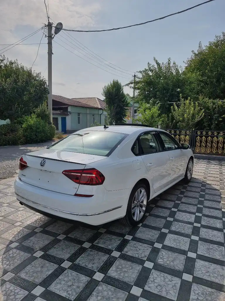 Volkswagen Passat 2018 - 283 000 TMT - Aşgabat - img 8